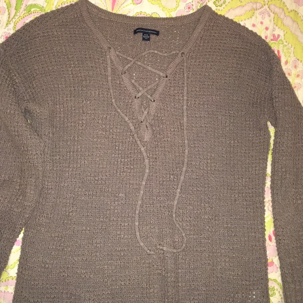 American Eagle sweater